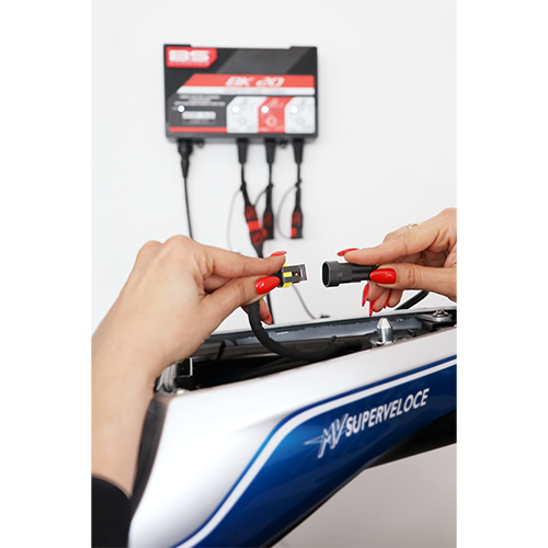 bs-battery-pa02-adapter-mv-agusta-auf-sae-ladekabel-61cm image 6