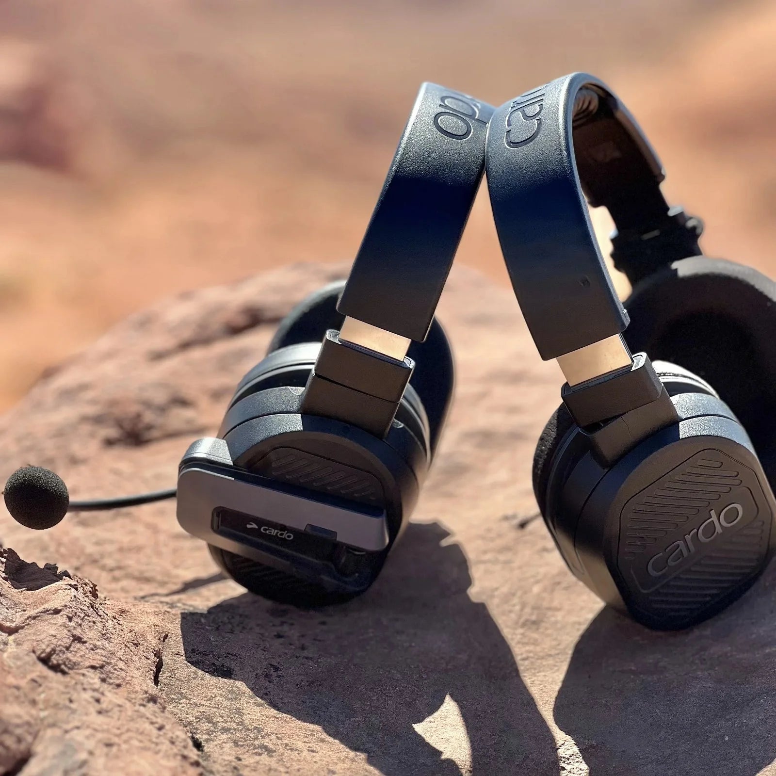 cardo-packtalk-edgephones-orv-headset-single-jbl-sound image 8