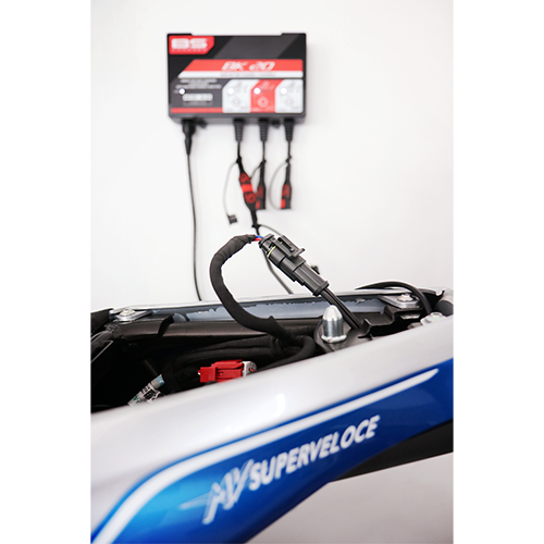 bs-battery-pa02-adapter-mv-agusta-auf-sae-ladekabel-61cm image 7